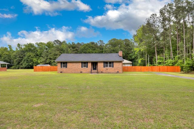 435 Pinecrest Drive, Sumter, SC 29153