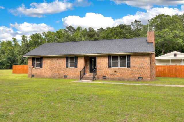435 Pinecrest Drive, Sumter, SC 29153