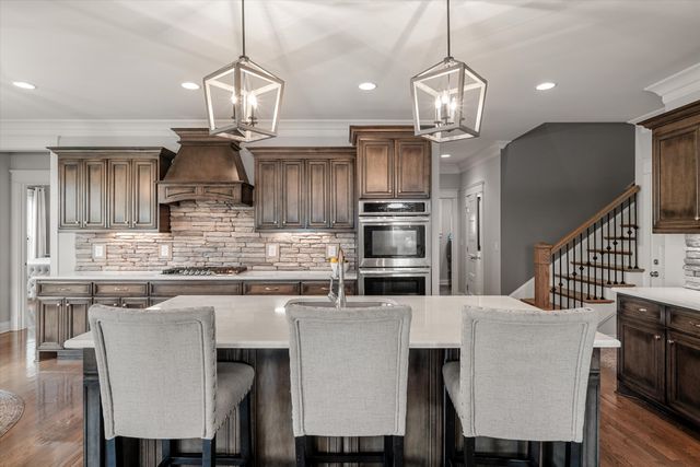 423 Whitley Way, Mount Juliet, TN 37122