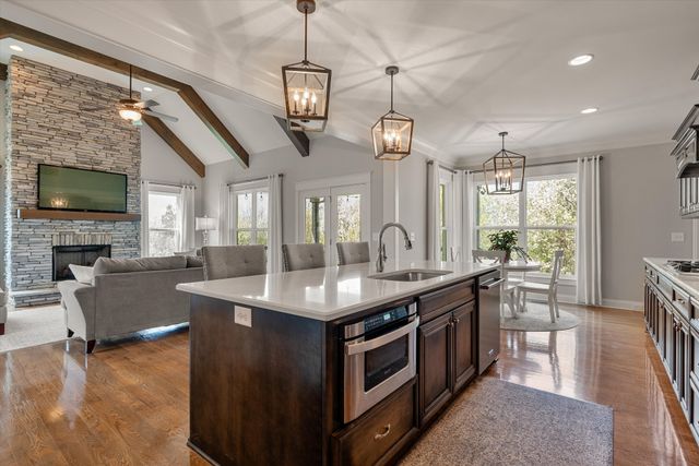 423 Whitley Way, Mount Juliet, TN 37122