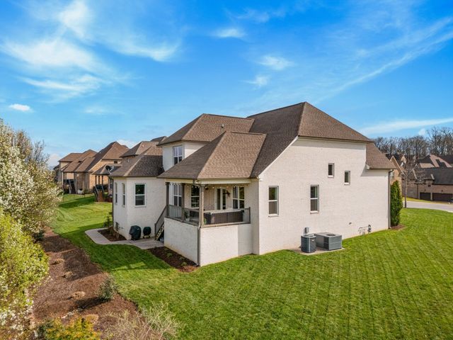 423 Whitley Way, Mount Juliet, TN 37122