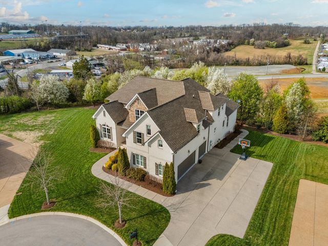 423 Whitley Way, Mount Juliet, TN 37122