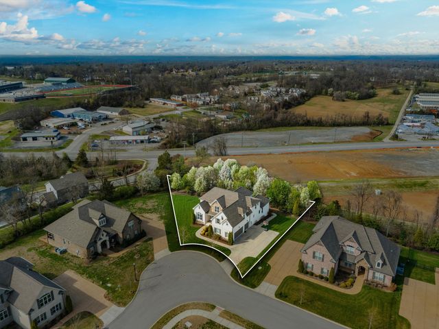 423 Whitley Way, Mount Juliet, TN 37122