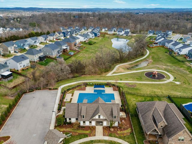 423 Whitley Way, Mount Juliet, TN 37122