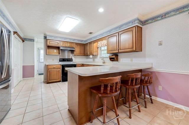 687 Roebling Road, Bloomingdale, GA 31302