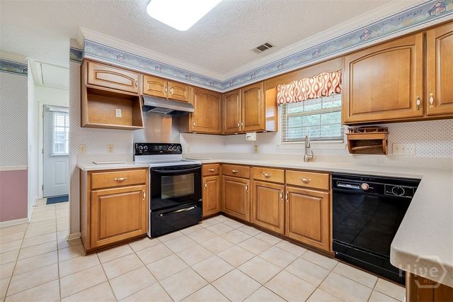 687 Roebling Road, Bloomingdale, GA 31302