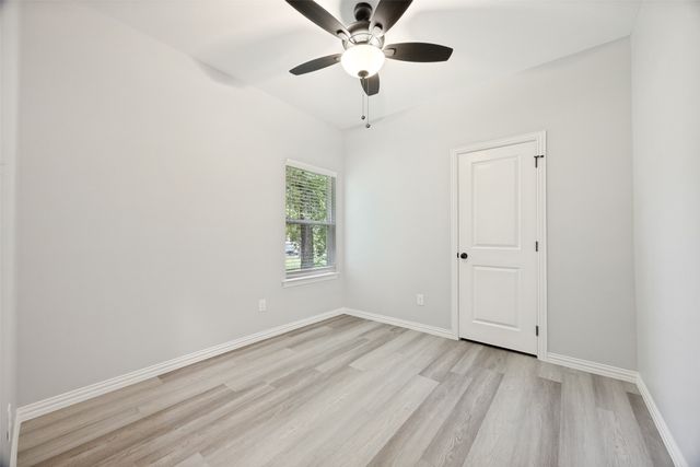1014 E Pecan Street, Sherman, TX 75090