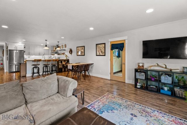 590 Middle Skunk Creek, Bozeman, MT 59715