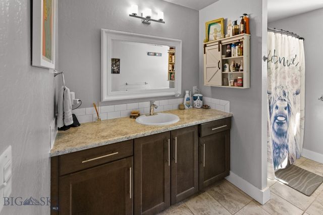 590 Middle Skunk Creek, Bozeman, MT 59715