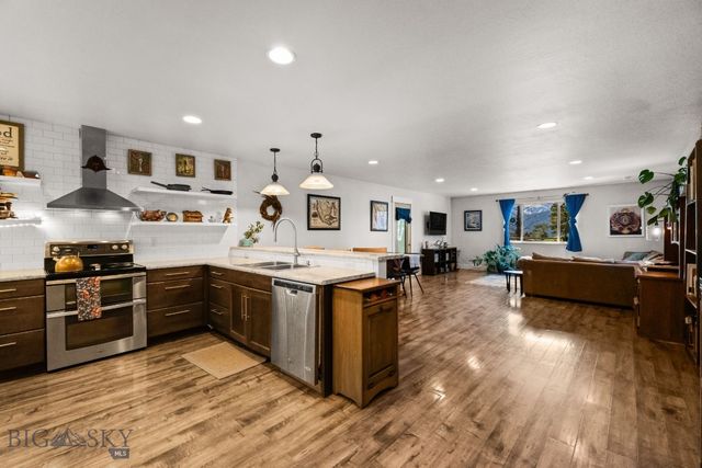 590 Middle Skunk Creek, Bozeman, MT 59715