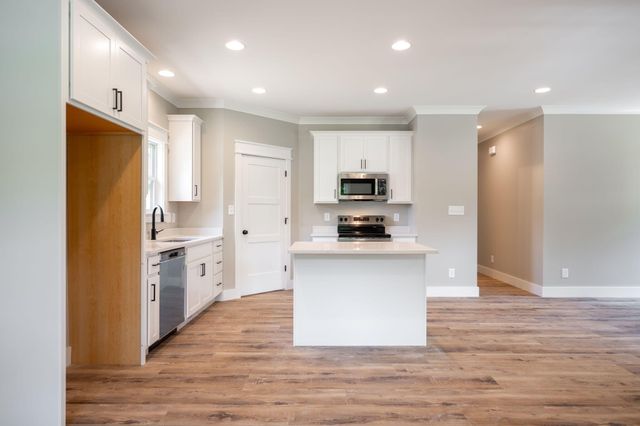 295 Fair Street SE, Cleveland, TN 37311