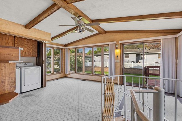 1742 N DOUGLAS STREET, Appleton, WI 54914