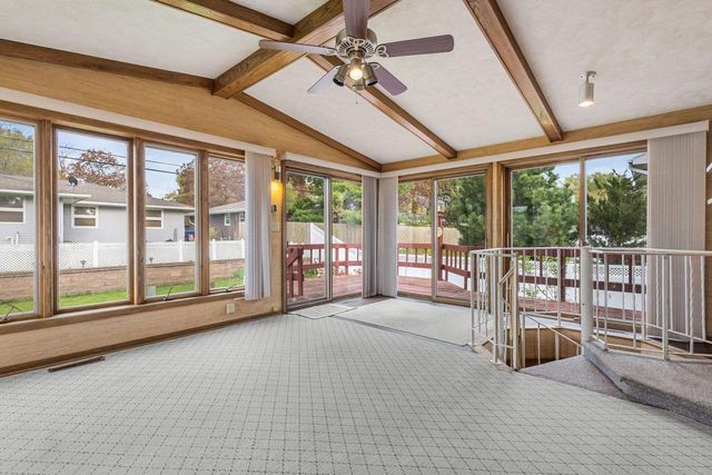 1742 N DOUGLAS STREET, Appleton, WI 54914