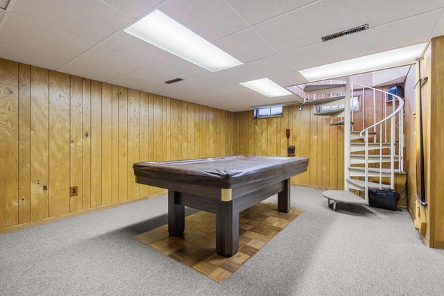 1742 N DOUGLAS STREET, Appleton, WI 54914