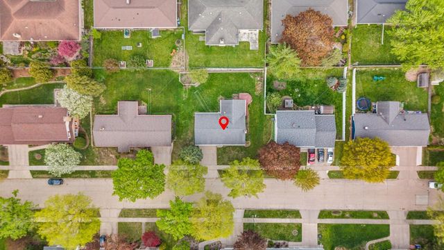 1742 N DOUGLAS STREET, Appleton, WI 54914