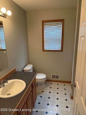 2669 Halyard Drive, Lansing, MI 48911
