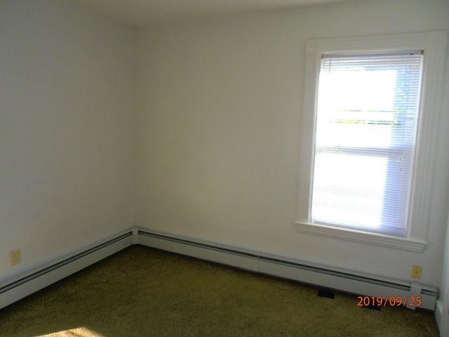 102 Prospectd R2, Somerville, MA 02143
