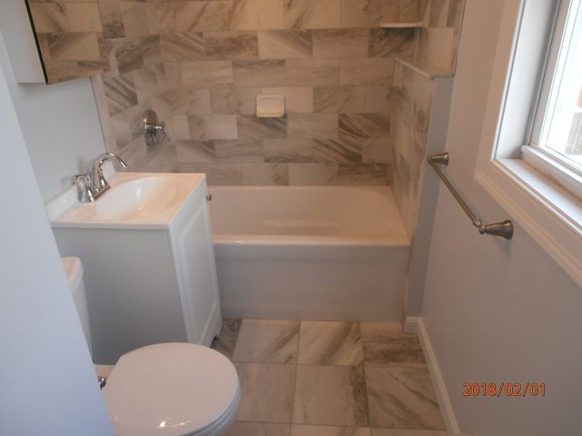 102 Prospectd R2, Somerville, MA 02143