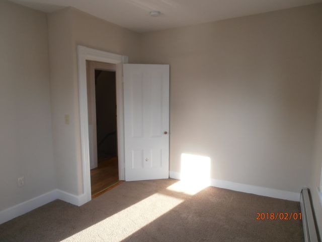 102 Prospectd R2, Somerville, MA 02143