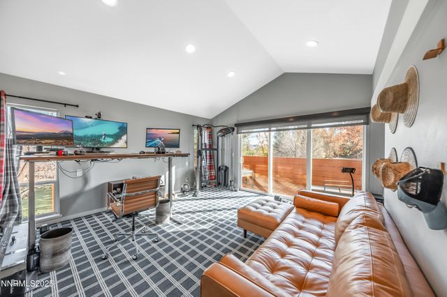 40 MacFarlane Drive, Reno, NV 89511