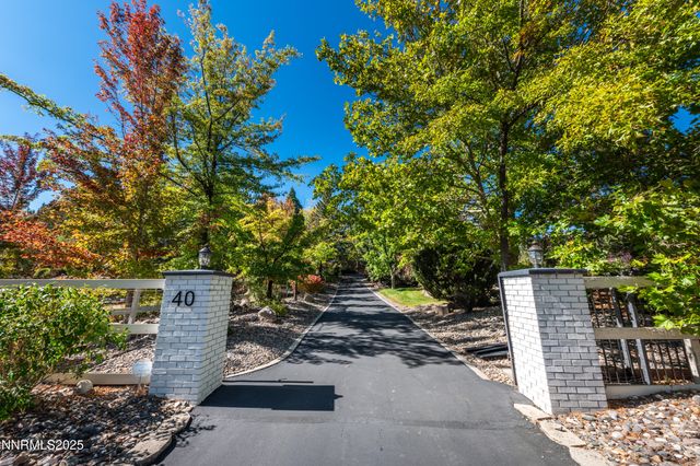 40 MacFarlane Drive, Reno, NV 89511