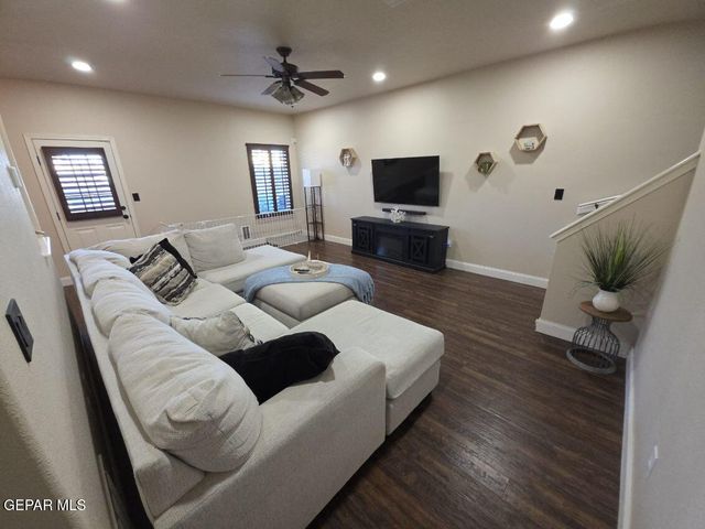 12867 HIDDEN GROVE Drive, El Paso, TX 79938