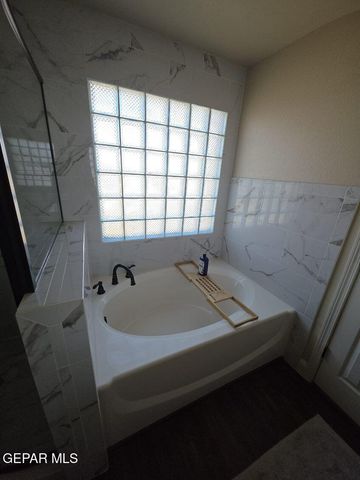 12867 HIDDEN GROVE Drive, El Paso, TX 79938