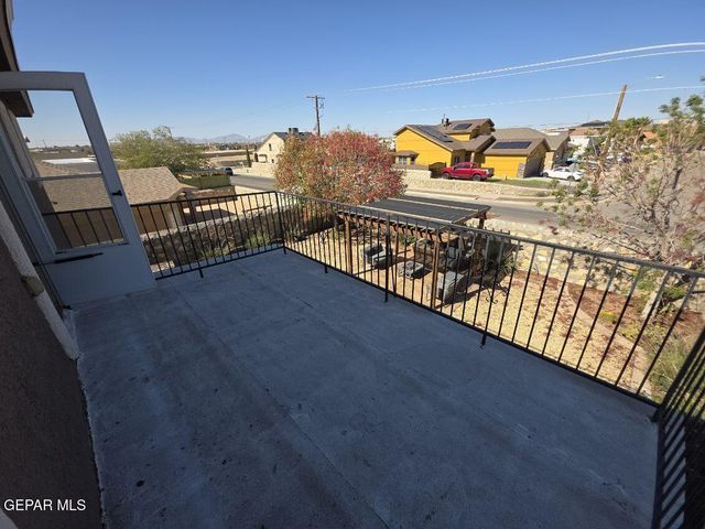 12867 HIDDEN GROVE Drive, El Paso, TX 79938