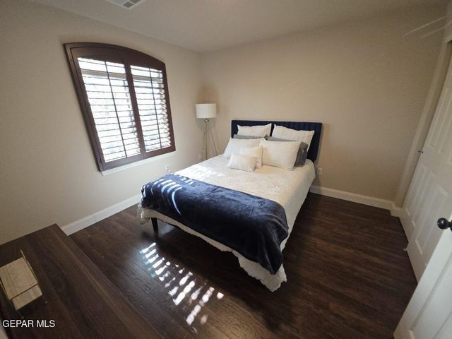 12867 HIDDEN GROVE Drive, El Paso, TX 79938