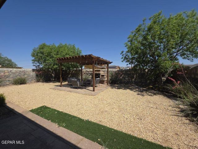 12867 HIDDEN GROVE Drive, El Paso, TX 79938
