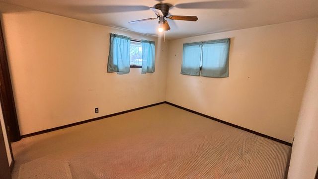 1707 E Glendale Boulevard, Valparaiso, IN 46383