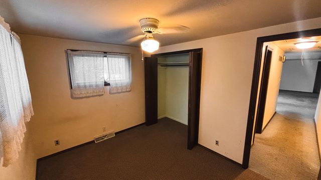 1707 E Glendale Boulevard, Valparaiso, IN 46383