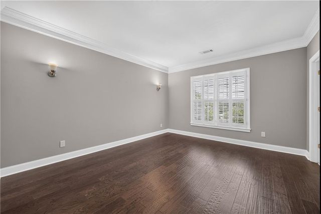 8190 Royal Troon Dr, Duluth, GA 30097