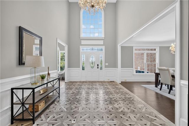 8190 Royal Troon Dr, Duluth, GA 30097