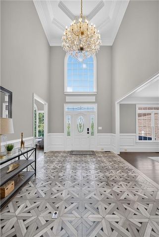 8190 Royal Troon Dr, Duluth, GA 30097