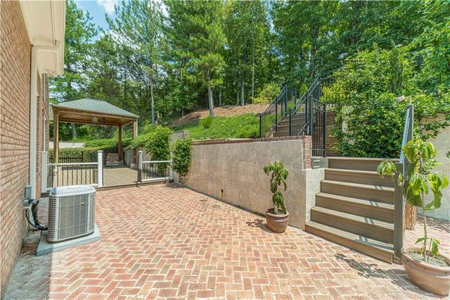 8190 Royal Troon Dr, Duluth, GA 30097