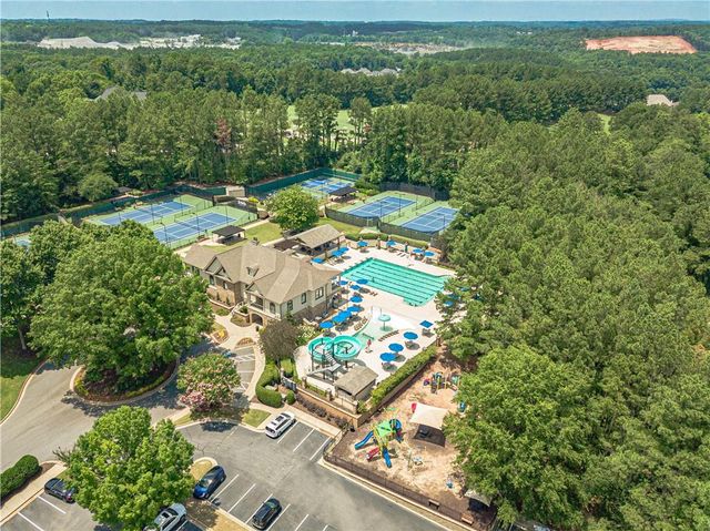 8190 Royal Troon Dr, Duluth, GA 30097