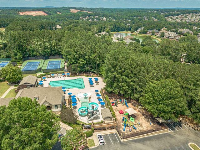 8190 Royal Troon Dr, Duluth, GA 30097