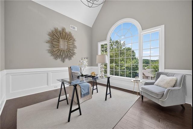 8190 Royal Troon Dr, Duluth, GA 30097