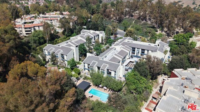 4041 Via Marisol 113, Los Angeles, CA 90042