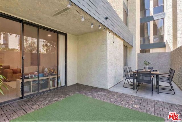 4041 Via Marisol 113, Los Angeles, CA 90042