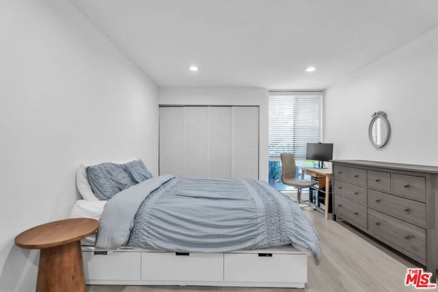 4041 Via Marisol 113, Los Angeles, CA 90042