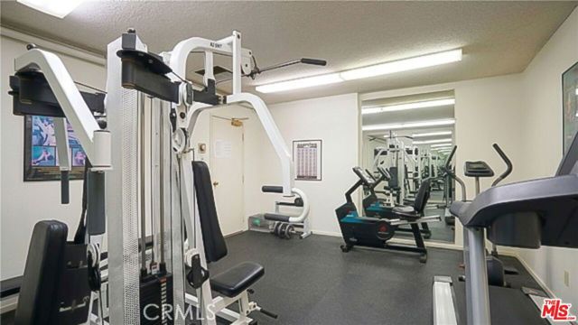 4041 Via Marisol 113, Los Angeles, CA 90042