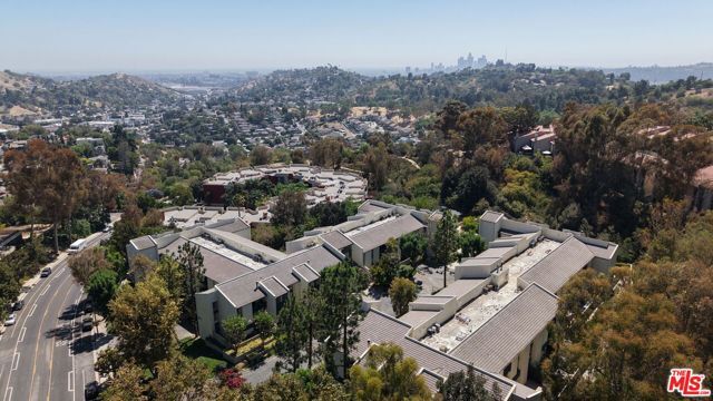 4041 Via Marisol 113, Los Angeles, CA 90042