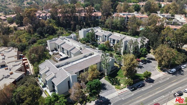 4041 Via Marisol 113, Los Angeles, CA 90042
