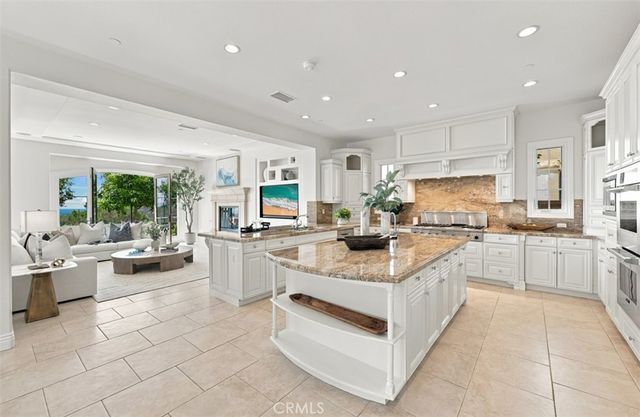 8 Star Catcher, Newport Coast, CA 92657