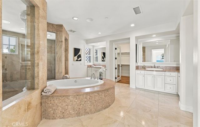 8 Star Catcher, Newport Coast, CA 92657