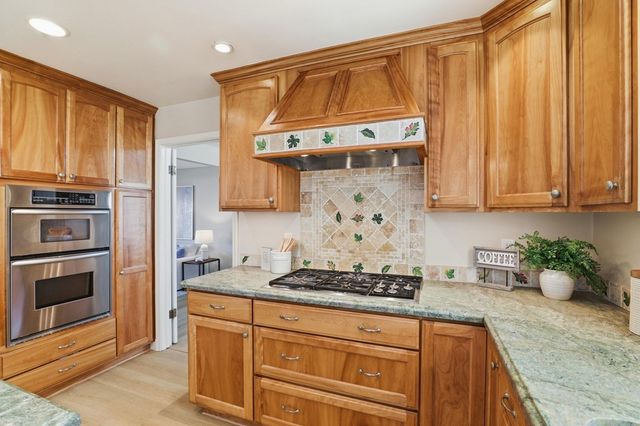 786 Wisteria Dr, Fremont, CA 94539