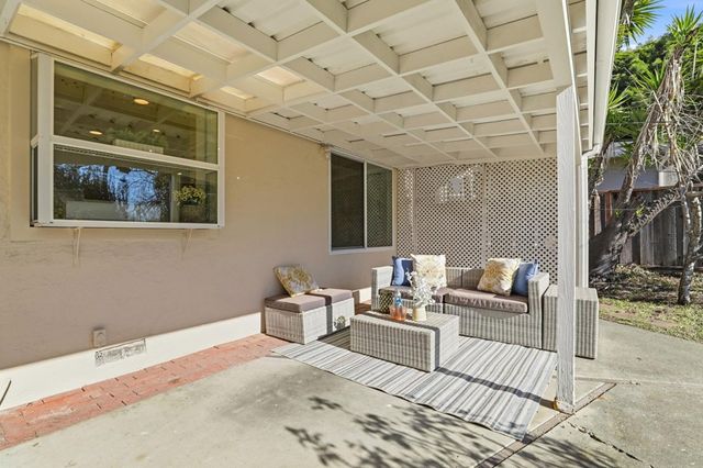 786 Wisteria Dr, Fremont, CA 94539