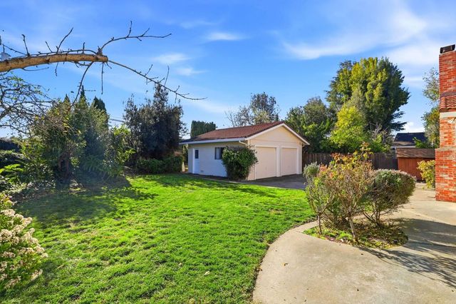 786 Wisteria Dr, Fremont, CA 94539